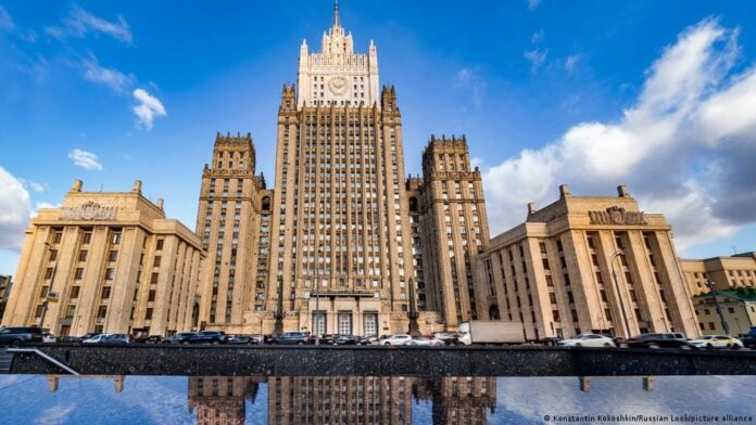 «У відповідь на недружні дії» Брюсселя москва розширила список представників Євросоюзу, яким закрито в'їзд до росії.