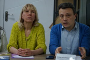 Керівництво Луганщини разом з громадськістю шукали шляхи для вирішення проблем ВПО регіону