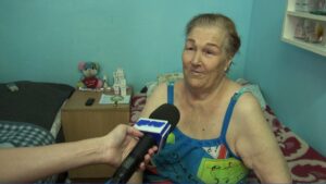 мешканка гуртожитку пані Діна