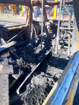 У Києві підпалили евакуаційний автомобіль ЗСУ