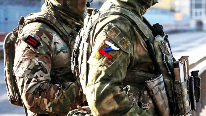 Російські військові