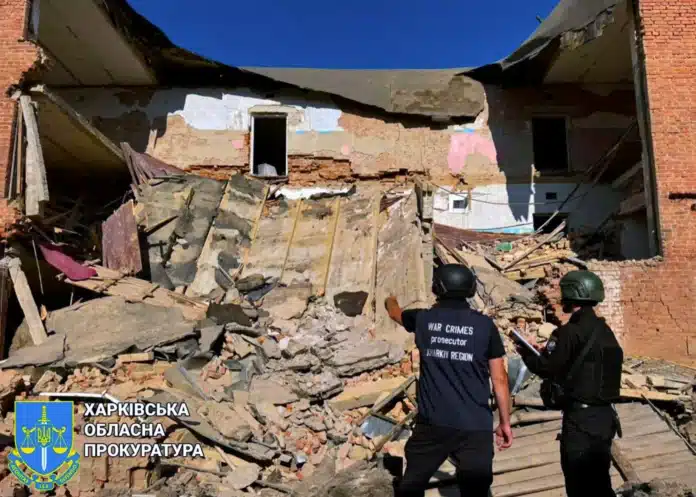 На Харківщині під російським авіаударом селище, загинули люди