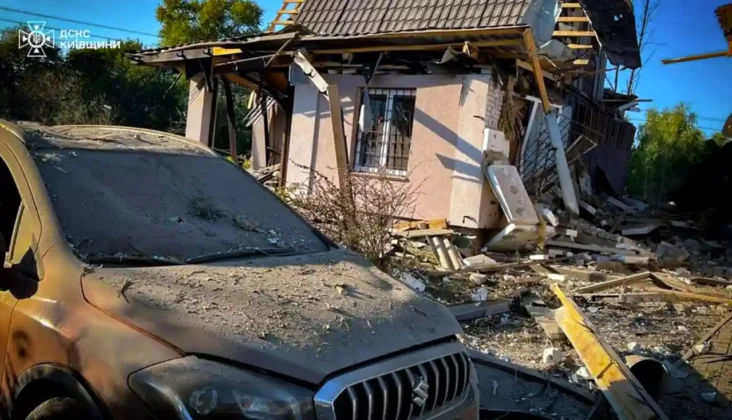 Наслідки російської ракетної атаки на Київщину. Фото