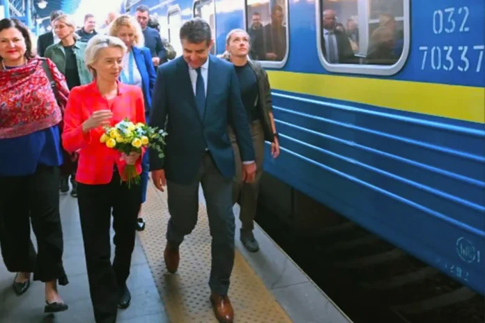 Глава Європейської Комісії Урсула фон дер Ляєн прибула до Києва