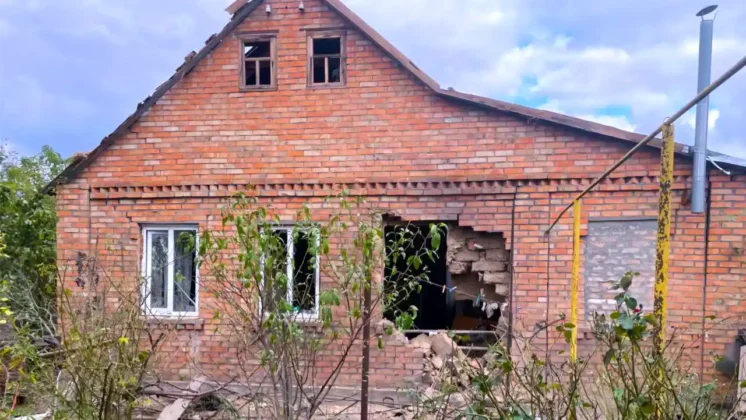 Нікопольщина під атакою: постраждали вагітна жінка та дитина