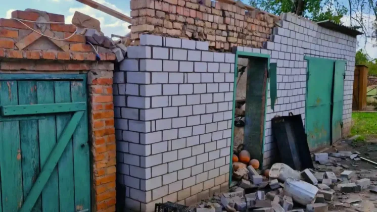 Обстріл Нікопольського району: постраждали вагітна жінка та дитина