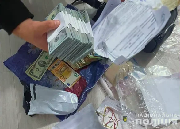 У Житомирі лікарка «допомогала» чоловікам уникнути мобілізації