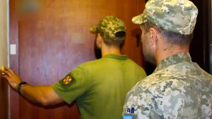Зеленський вніс до Ради законопроєкти про продовження воєнного стану та загальної мобілізації