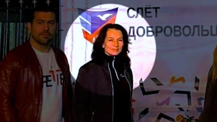 10 років за ґратами: заочний вирок зрадниці, причетній до депортації дітей з Луганщини