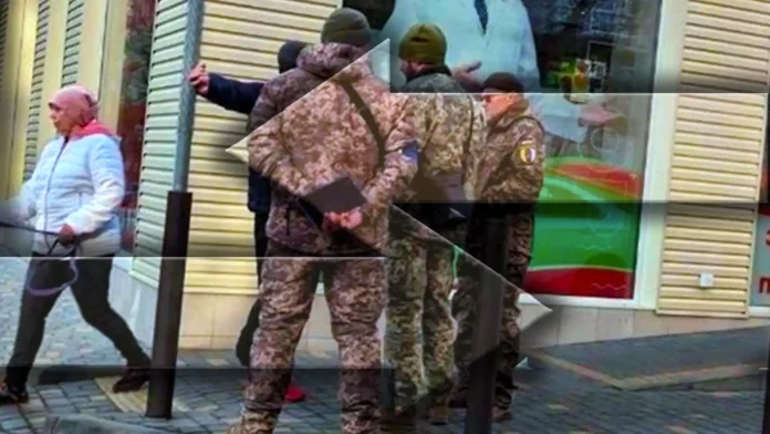 В Раді запропонували розформувати ТЦК та відправити на фронт