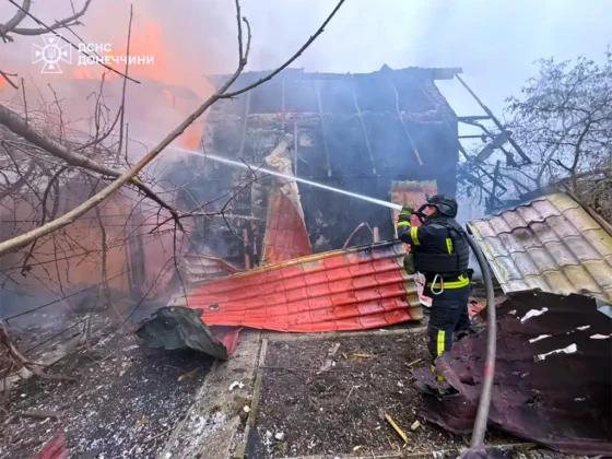 Рятувальники потрапили під повторний обстріл у Покровську