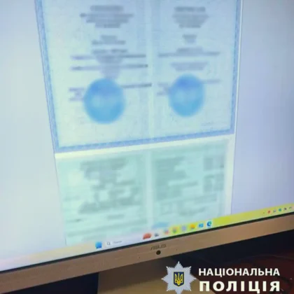 Чоловікам на Одещині продавали фейкові документи моряків