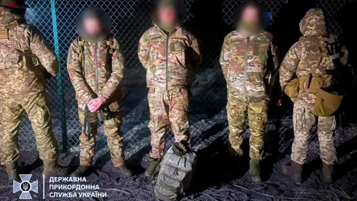 Кияни намагались втекти з України у Придністров’я під видом військових