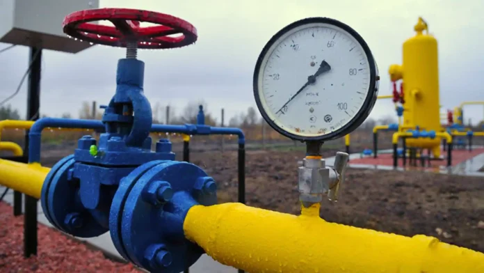 Транзит російського газу через Україну офіційно припинено