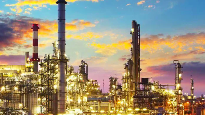 На росії зупинився Новошахтинський НПЗ - ЦПД