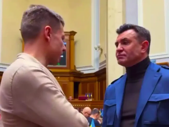 Тищенка помітили у Верховній Раді на першому засіданні цього року