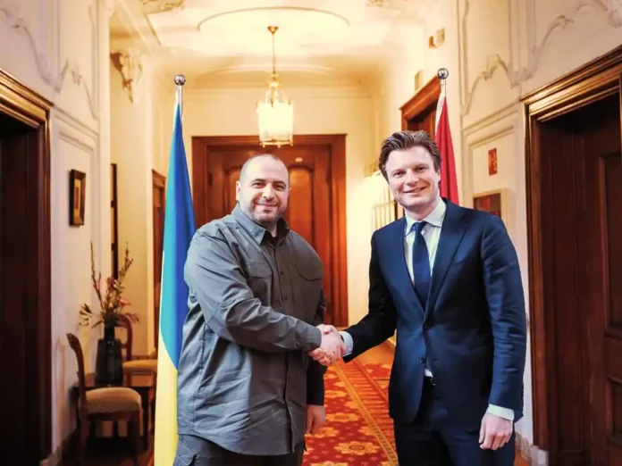 Міністр оборони Умєров з робочим візитом у Нідерландах