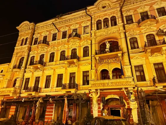Наслідки російського удару по історичному центу Одеси