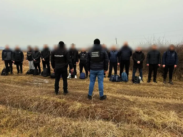 Вдалось затримати групу чоловіків на кордоні з Угорщиною - ДПСУ