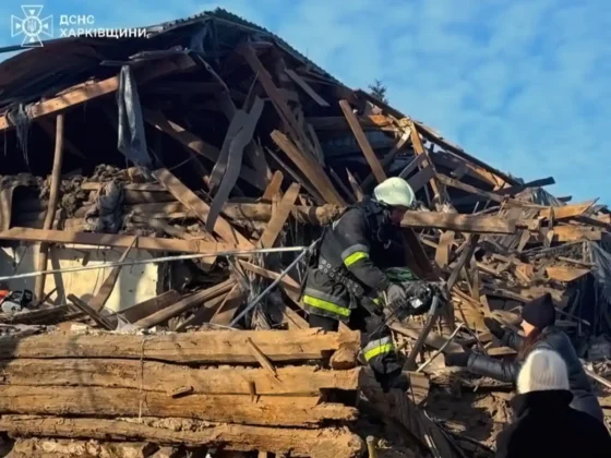 Авіаудар по Харківщині: росіяни вдарили по селищу Золочів