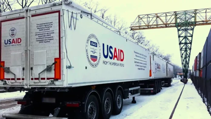 Весь персонал USAID по всьому світу відправлен у відпустку