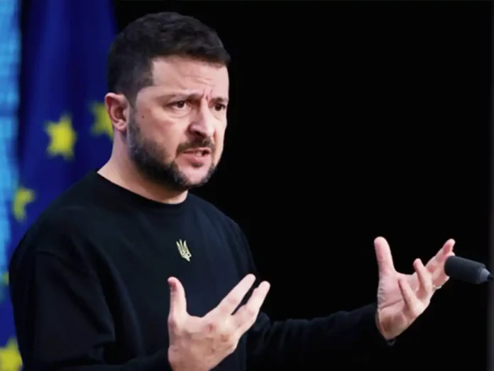 Врегулювання війни в Україні без участі Зеленського – Bloomberg