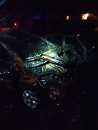 Атака дронів на Чернігів: пошкоджено багатоповерховий будинок та автомобілі