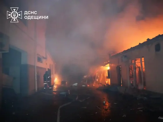 Дрони та ракети атакували Одесу: зруйновано санаторій, є жертви