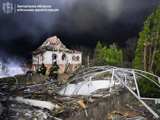 Масований удар по Запорізькому району: є поранені, серед них дитина