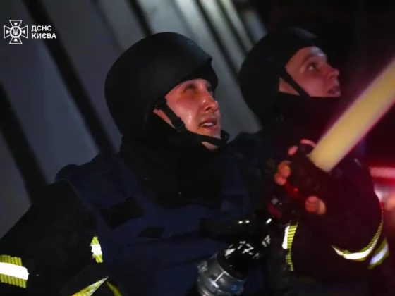 Наслідки атака російських БпЛА на Київ: троє загиблих, серед них дитина