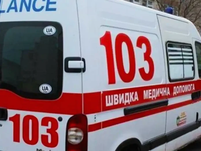 Росіяни атакували дроном цивільний автомобіль на Харківщині: четверо поранених
