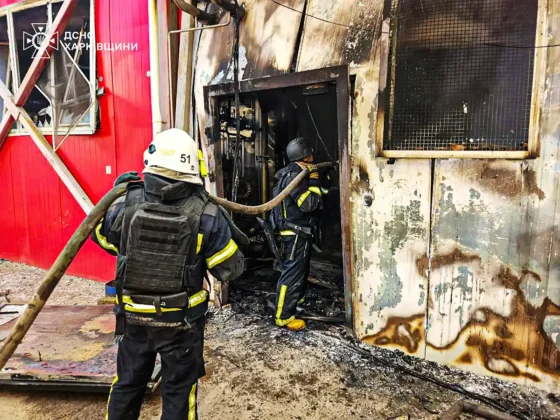 Троє загиблих у Богодухові: росія вдарила дронами по м’ясокомбінату