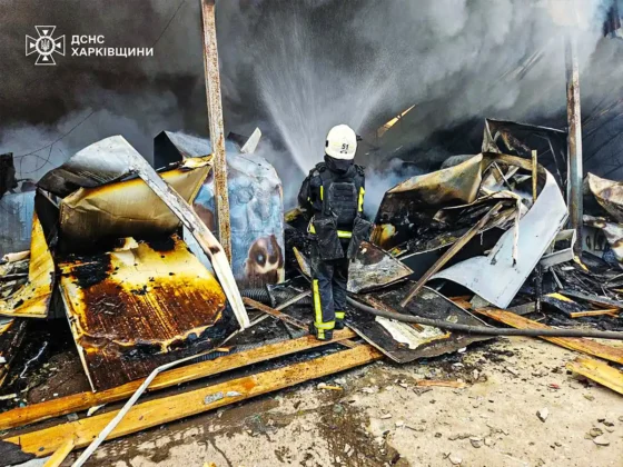 Троє загиблих у Богодухові: росія вдарила дронами по м’ясокомбінату