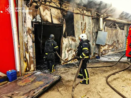 Троє загиблих у Богодухові: росія вдарила дронами по м’ясокомбінату