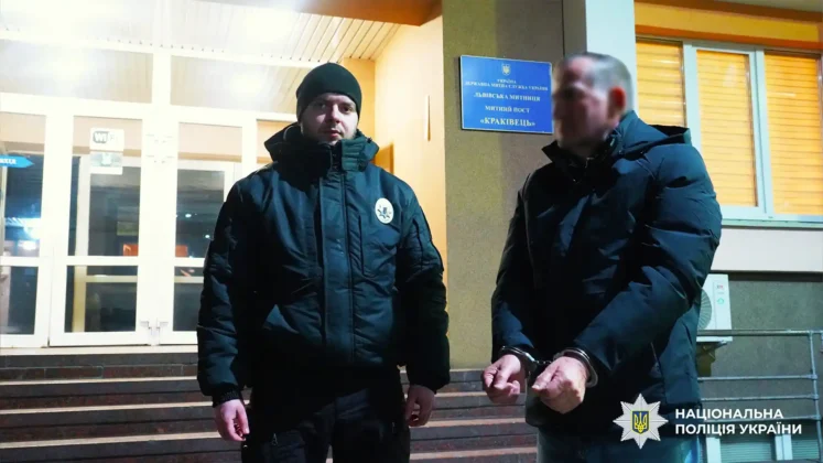 В Україну екстрадували забудовника: ошукав інвесторів 42 новобудов Києва