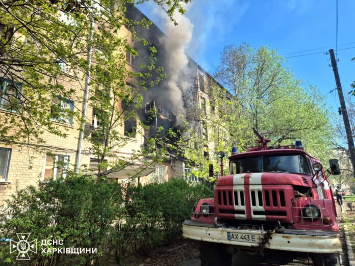 Обстріл Куп’янської громади: росіяни зруйнували багатоповерхівку
