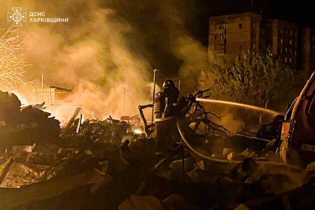 Масовані атаки дронами: Харків і Дніпро зазнали руйнувань і втрат