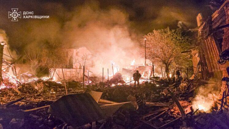 Масовані атаки дронами: Харків і Дніпро зазнали руйнувань і втрат