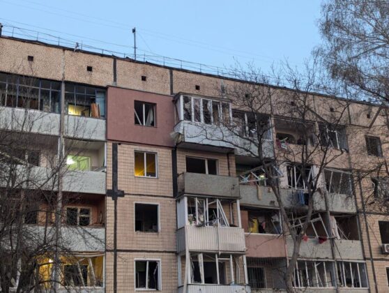 14 загиблих у Кривому Розі: росія вдарила ракетою по житловому району, серед жертв — діти