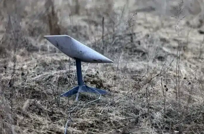 Starlink не зможе відразу бути витіснений головним конкурентом Eutelsat зі сфери комунікацій України воєнного часу - Politico