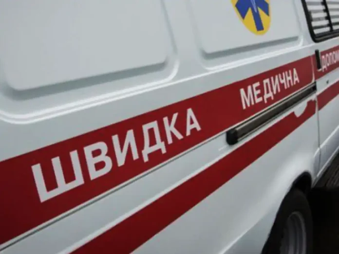 Росія знову обстріляла Херсон: загинув місцевий житель, ще 11 людей поранені