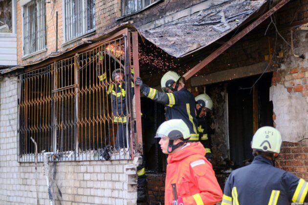 Черкаси зазнали атаки дронами: серія вибухів, пожежі та зруйнована інфраструктура
