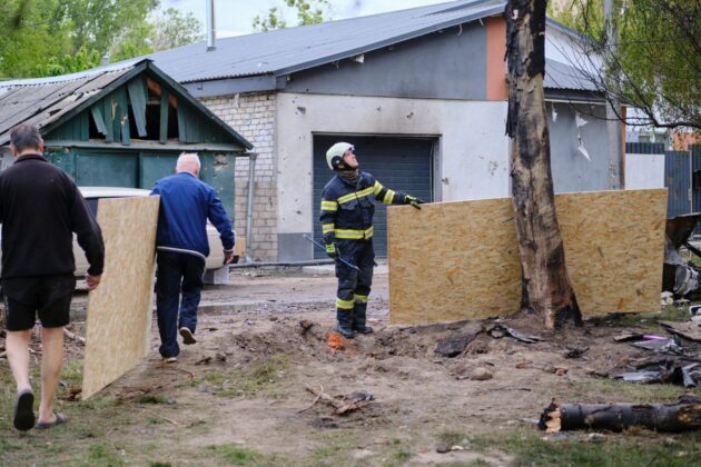 Черкаси зазнали атаки дронами: серія вибухів, пожежі та зруйнована інфраструктура