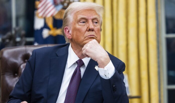 Трамп анонсував «потенційно великий день» для росії та України