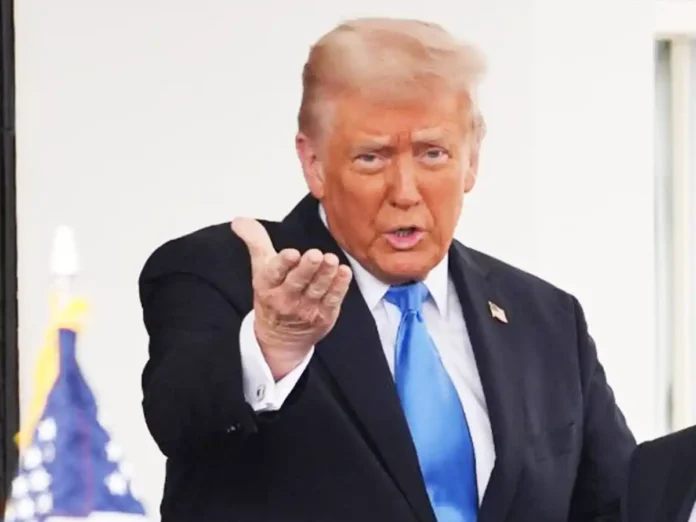 Трамп заявив, що путін не поїде до Стамбула без нього