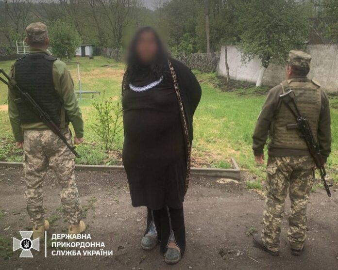 Прикордонники схопили безпритульного ТікТок-блогера та не випустили з України
