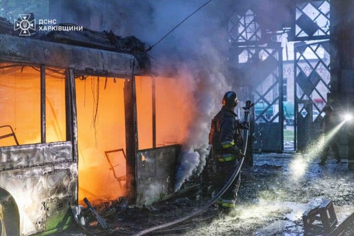 Російські дрони атакували Харків: масований удар по підприємству