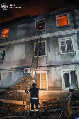 Атака на Одесу: дві людини загинули, є постраждалі, руйнування