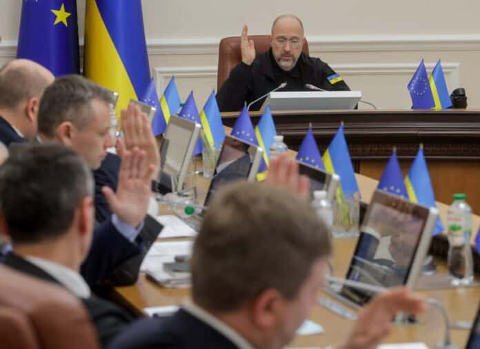 Україна отримає 3 млрд доларів від Японії в межах ініціативи ERA — Шмигаль