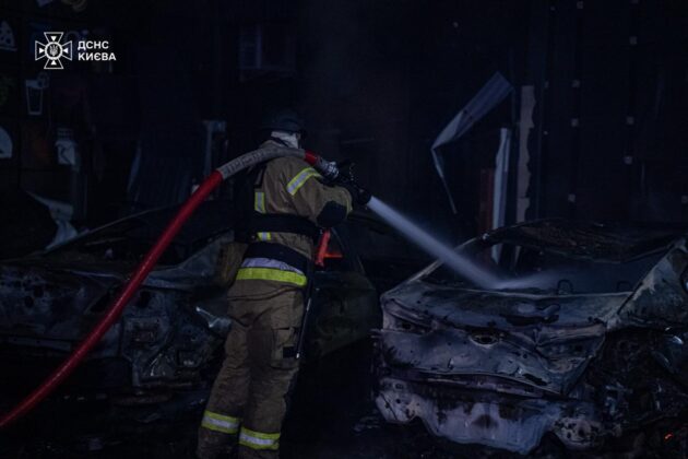 Нічна атака на Київ: руйнування, пожежі у трьох районах столиці